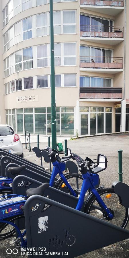 Studio 24M2 Au 4Eme Etage Ascenseur A Cote De La Gare Sncf Лурд Экстерьер фото